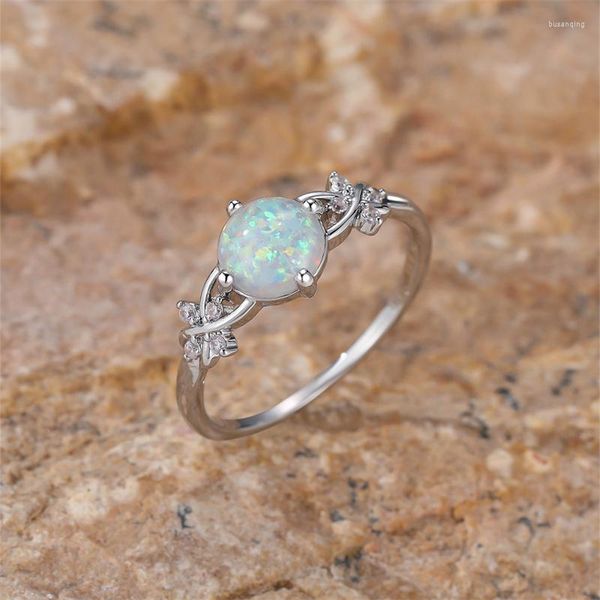 Eheringe Feueropal runder Stein dünner weißer Zirkon hohle Blume Verlobungsring für Frauen klassische silberne Farbbänder Schmuck