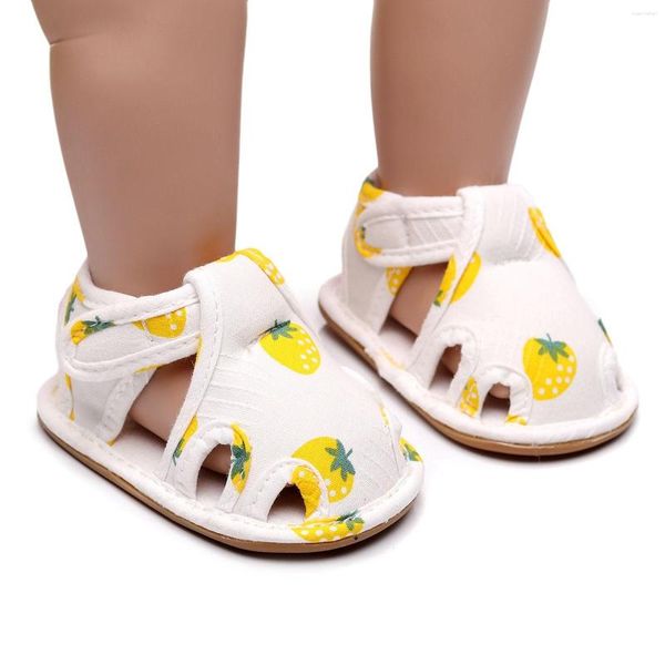Sapatos First Walkers Infant Toddler Boy Girl Shoes Fruit Strawberry Print Sola macia antiderrapante anti-colisão Sandálias planas para bebês Andador