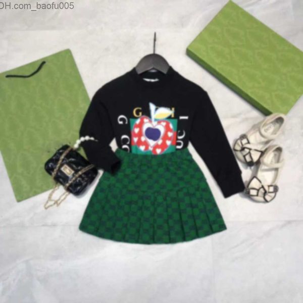 Kleidungssets für Kinder Plus Samt warme Mode Britische Modemarke Herbst und Winter Kinder Jungen Schätze und Mädchen Baumwolle zweiteilig Luxus Designer Z230719