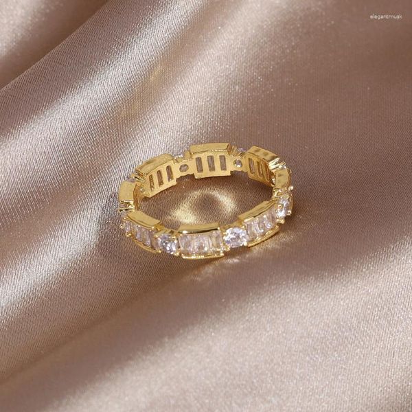 Кластерные кольца 14 тыс. Реальное золото.