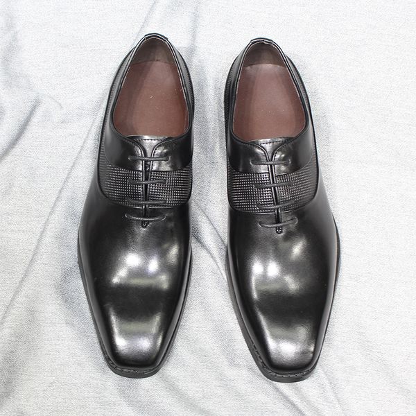 Schnüre-up klassische Männer Oxfords Echtes Lederschild Zehen Office-Kleiderschuhe für Männer handgefertigte Hochzeitsfeier formelle Oxford Schuhe B Oxd