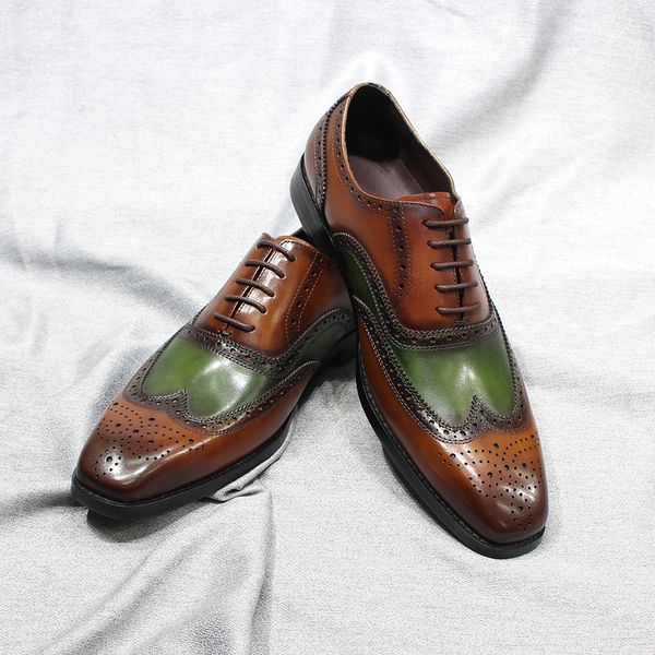 Estilo 9398 Wingtip de ala italiana Oxfords Couro genuíno Laciar masculino