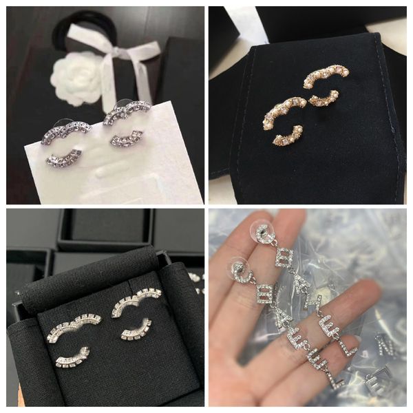 Brincos de designer de marca de letras clássicas para mulheres Aretes Orecchini Brinco de argola com strass Brincos de borla de pérola Brincos de casamento Jóias para festa