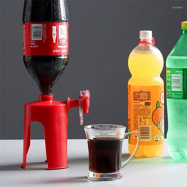 Бутылки с водой кухонная лимонадная содовая диспенсер бутылка кока -кола Перевернутый газированный напиток в перевернутой панель для питья