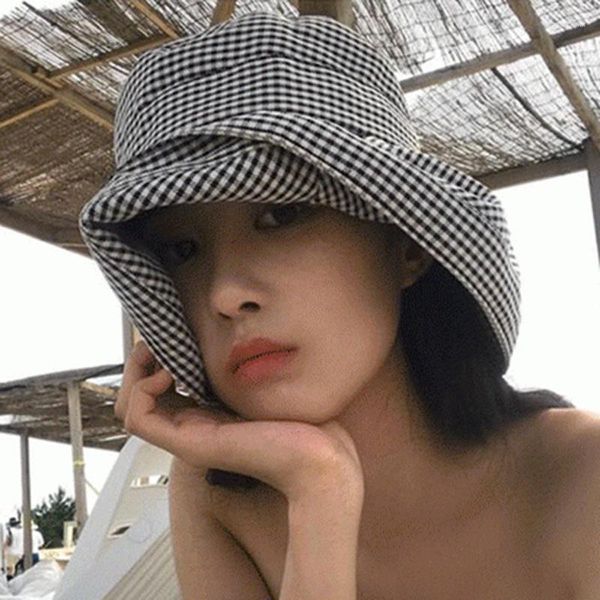 Шляпа шляпы широких краев Женщины дизайнерские Houndstooth Sun Шляпа весна лето унисекс черный белый клетка ковша