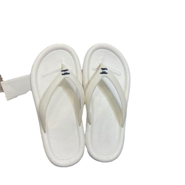 Klasik Flip Flops Kalın Alt Alt All Maçlı Beyaz Gündelik ve Hafif Japon ve Kore Moda All-Eşleştiren Enjeksiyon Kalıplı Ayakkabılar Sandalet