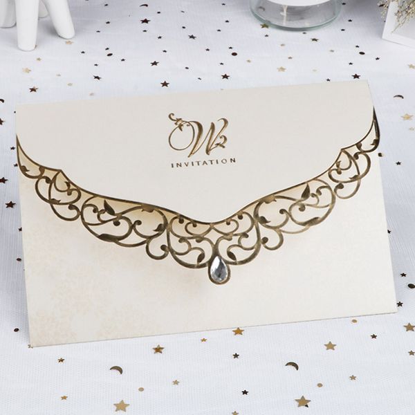 Cartões de felicitações 50 pçs Corte a laser Cartão de convite de casamento Cartões de felicitações com diamantes Decoração de casamento personalizada Suprimentos de festa 230714