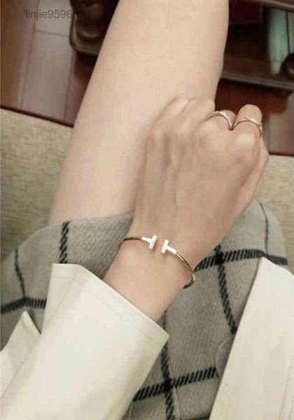 Tiktok Korean White Bun t Bracelet Feminino Elastic Mangueira Temperament All Match and No Fading755442411111