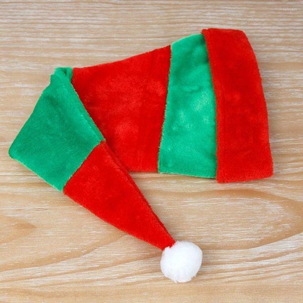 Boinas Cute Skullies Alce Papai Noel Bola de Pelúcia Boneco de Neve Vermelho Verde Listrado Mulheres Chapéus de Natal Veludo Coreano Inverno Bonés