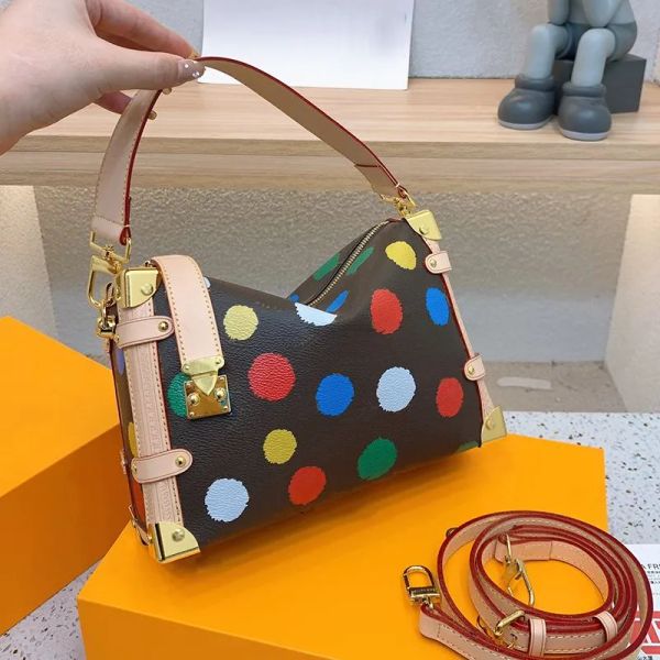 Damen-Umhängetasche, bedrucktes Leder, Designer-Handtasche, YK-Side-Trunk-Taschen, Lady Small Case, Umhängetasche, Geldbörse M46396