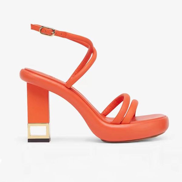 Оранжевые коренастые каблуки Сандалии 9 см на высоких каблуках.