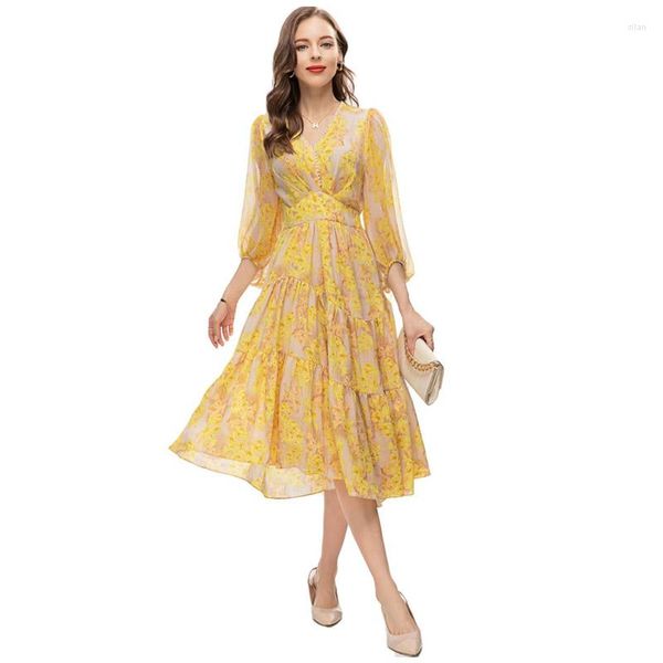 Freizeitkleider Gelbes, florales Chiffon-Perlenbesatz-Wickelkleid mit V-Ausschnitt und Laternenärmeln in Midi-Länge