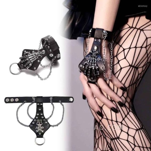 Braccialetti con ciondoli Pelle gotica Punk Guanti retrò Catena a teschio Polsiere Accessorio per gioielli alla moda con borchie nere