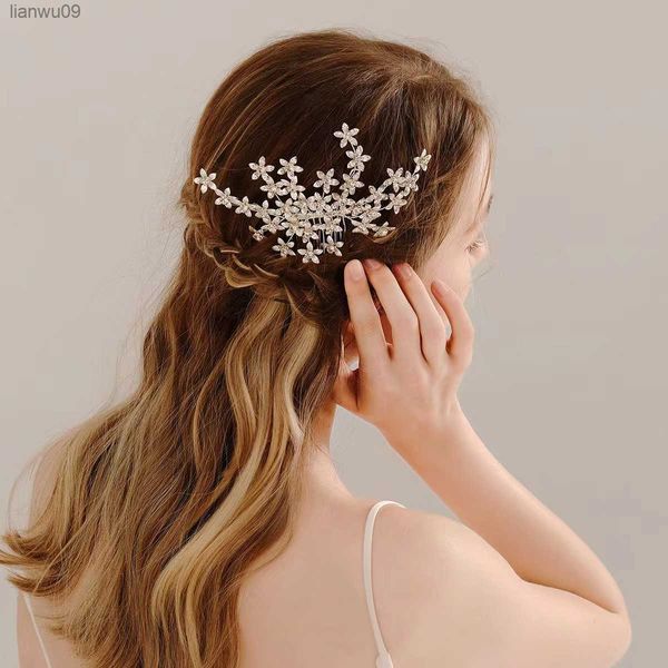 Europa und die Vereinigten Staaten neue exquisite Blume Hochzeit Kopfschmuck handeingefügt Kamm Mode Braut Brautjungfer Haarschmuck L230704