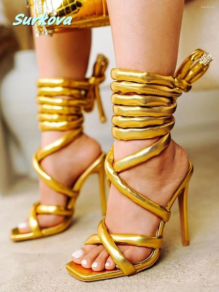 Sandalen Gold Knöchel Wrap Square Toe Skinny Thin High Heel 2023 Sommer Fashion Solid Frauen Strass Schuhe Party Kleid Stiletto