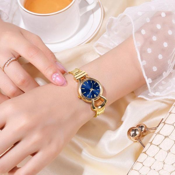 Relógios de pulso da moda com acabamento dourado, vestido feminino de luxo, relógio de pulso, pulseira de malha de metal, 3 mãos, joias da moda, presente