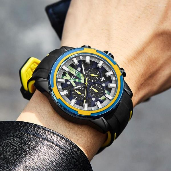 Нарученные часы Megir Sport крупные циферблаты Quartz Watch для мужчин Силиконовый ремешок Водостойенный