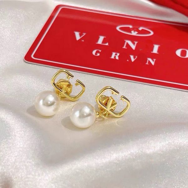 Серьги с логотипом дизайнера 18 тыс. Золота из нержавеющей стали ювелирные изделия Big Pearl Luxury Serrgs Высококачественные летние водонепроницаемы