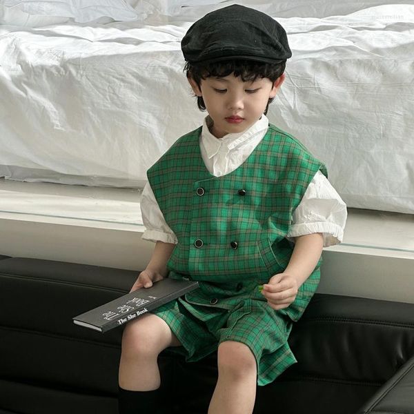 Completi di abbigliamento Tuta da bambino per ragazzi 2023 Set senza maniche scozzese verde primavera estate Pantaloni corti Performance in stile coreano