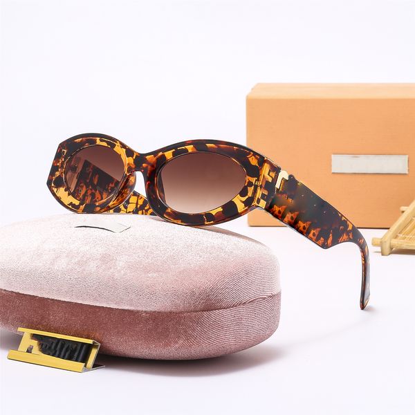 TOP Miu Luxe zonnebril Glimpse eyewear zonnebril verticaal Metalen logo geïntegreerde bril Retro damesbril met klein montuur Rijzonnebril Met doos Zeer mooi