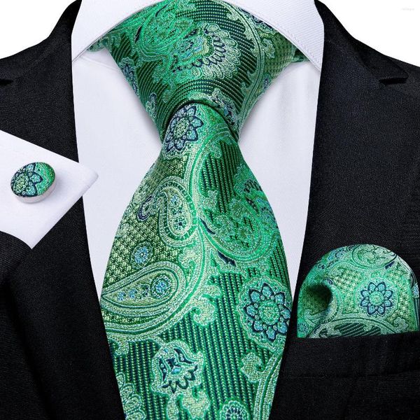 Papillon verde Paisley per uomo Fashion Business Wedding Cravatta Pocket Square Set Accessori per feste Regalo Gravatas DiBanGu