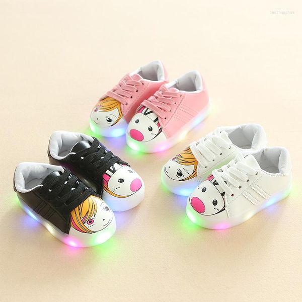 Scarpe da ginnastica Taglia 21-30 Sneakers luminose per ragazzi Ragazze Led Light Up Baby Toddler Bambini incandescenti con suola