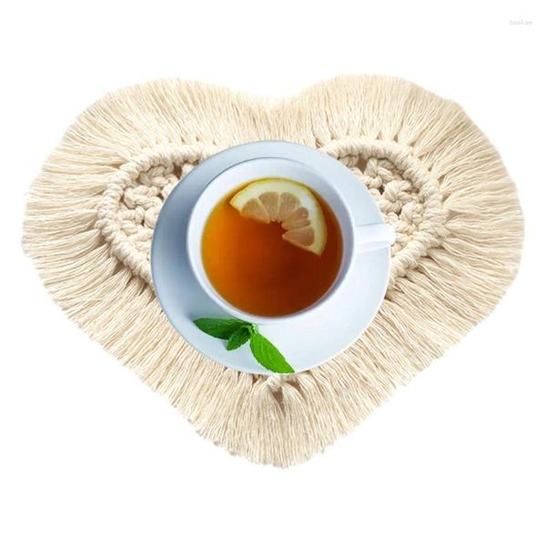 Tovagliette Sottobicchieri intrecciati bohémien Tappetino per tazza intrecciato a forma di cuore con nappe Cuscino in macramè fatto a mano intrecciato