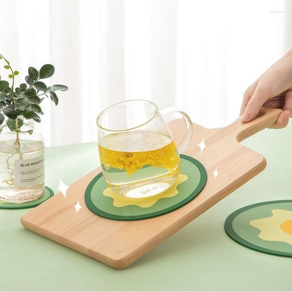 Set di posate 2 pezzi Tappetino rotondo resistente al calore Silicone Anti-scottatura Tappetino antiscivolo Tazza da tè Tazza da latte Tovaglietta da caffè Stoviglie da cucina