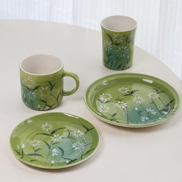 Tazze Ins Finlandia Stile medievale dipinto a mano con pittura a olio Set di piatti per tazze in ceramica Piccoli amanti freschi Tazza da caffè Acqua