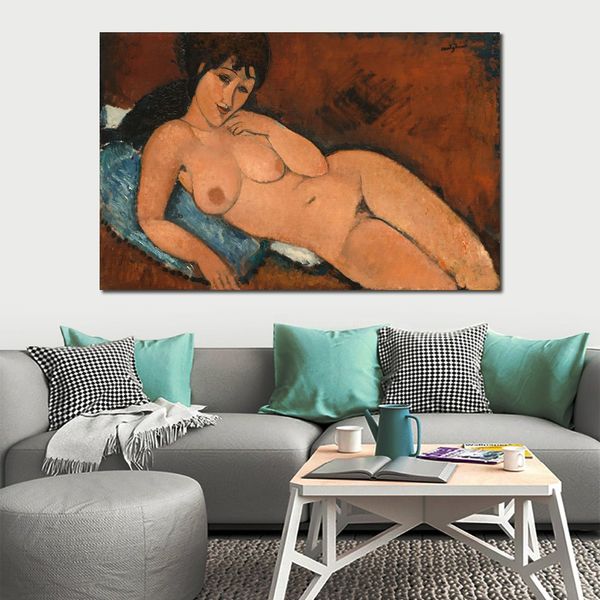 Bella donna su tela Nude su un cuscino blu 1917 Dipinto di Amedeo Modigliani Opera d'arte fatta a mano Biblioteca Decor