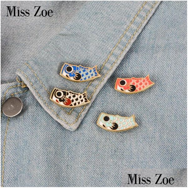 Pins Broschen 4 Farben Tintenfisch Flagge Emaille Pin Cartoon Karpfen Abzeichen Brosche Revers Denim Jeans Hemd Tasche Japanische Jungen Tag Niedlichen Schmuck Gi Dhxbe