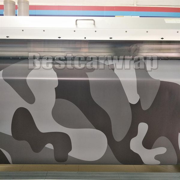 Matte Black Grey Camo VINYL Full Car Wrapping Camouflage Foil Adesivi con foglio di copertura per camion Camo con dimensioni dell'aria 1 52 x 30m243J