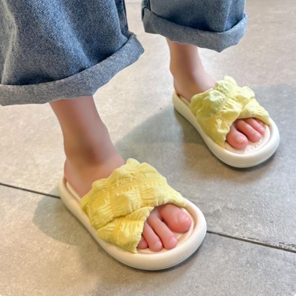 Slipper Mädchen Kinder Vielseitige Hausschuhe Sommer Crinkle Einfache Koreanische Kinder Mode Anti-Rutsch-Flip-Flops Mit Flachem Boden Strand Schuhe