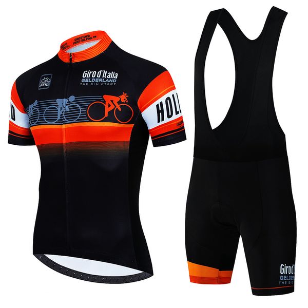 Bisiklet forması Setleri Tour De Italy Ditalia Mens Bisiklet Kısa Kol Giyim Bisikleti Maillot Bib Şort 230717