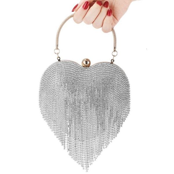 Sacos de noite bolsa padrão de coração prata embreagem moda feminina diamante banquete e bolsa casamento nupcial baile de formatura carteiras 230718