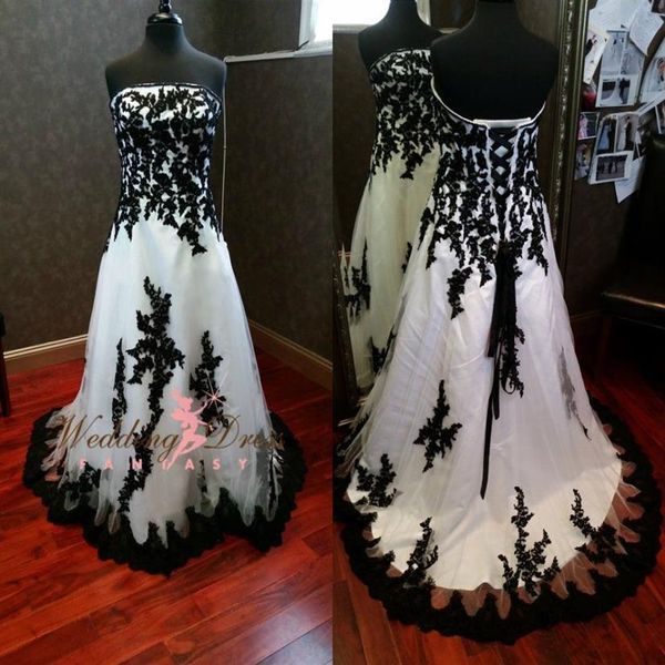 Wunderschöne Gothic-Hochzeitskleider in Schwarz und Weiß 2020, trägerlos, Spitze, Applikationen, Korsett, nach Maß, Brautkleid in Übergröße, Brautmode Go268d