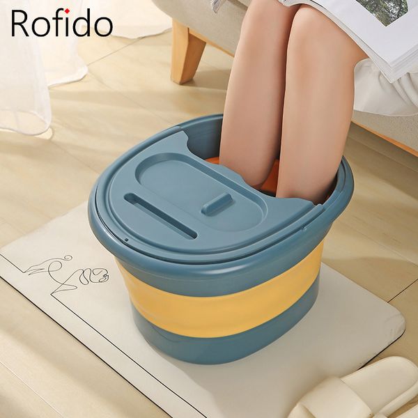 Trattamento dei piedi Vasca da bagno pieghevole per piedi Vasca da bagno portatile con copertura Piedi da viaggio a casa Soak Spa Basin Vasca da bagno Contenitore per secchio da massaggio 230717