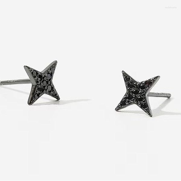 Brincos Simples Pequena Estrela Exquisite Charm Black Golden Piercing Jóias Para Mulheres Festa Punk Acessórios Presentes de Aniversário