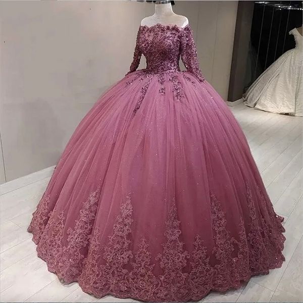 Vintage schiere lange Ärmel Ballkleid Quinceanera Tüll Spitze Applikationen Kristalle Abend-Abschlussball-Kleider Teens Sweet 15 Vestidos Plus Size