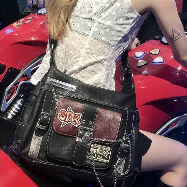 Sacos de noite Haex Retro Mulheres Messenger Bag Moda Y2K Cadeia Bolso Mujer Cultura Asiática Punk Estética Cruz Bolsa de Ombro Mulheres 230718