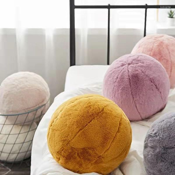 Pillow Ins Style Faux Hair Ball Throw Ultra Soft Companion Decorativo divano nordico per camera da letto
