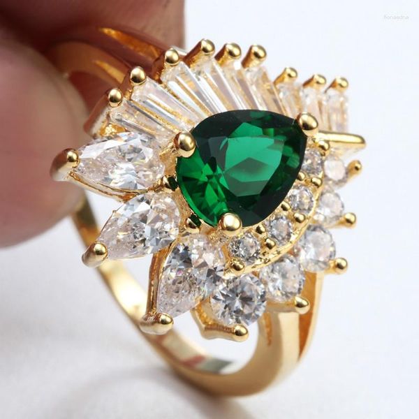 Fedi nuziali Luxury Female Green/White Zircon a forma di cuore Anello di fidanzamento Gioielli di moda Promessa per le donne