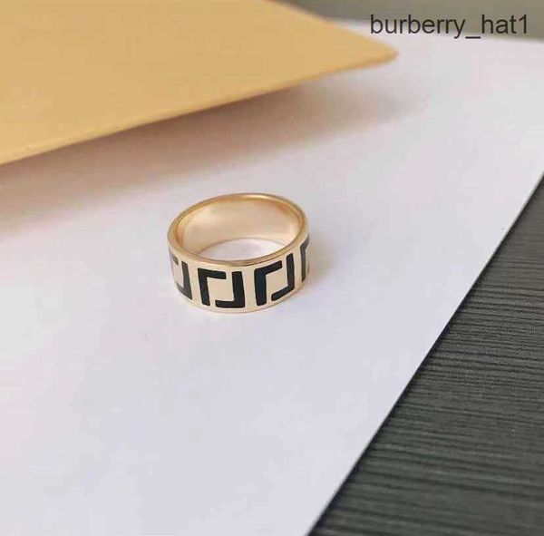 Fornecimento atacado moda carta anel bague para mulher simples personalidade festa de casamento amantes presente anéis de noivado jóias nrj