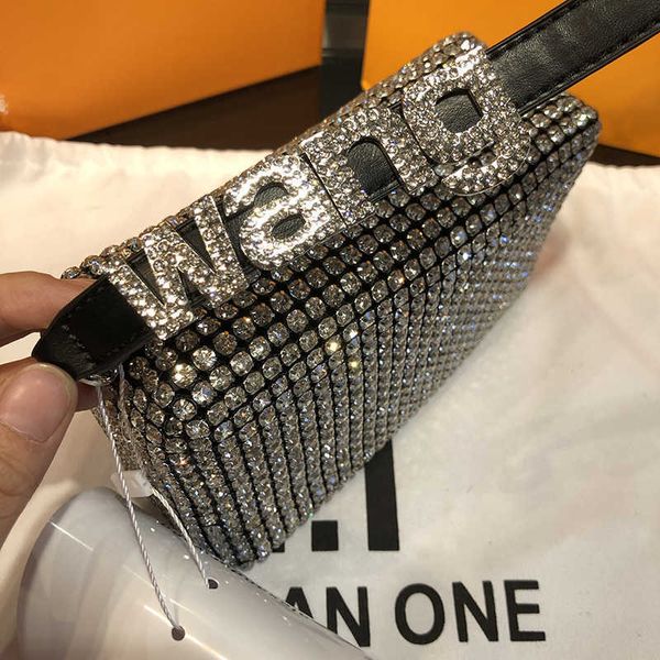 Borsa con diamanti Nuova catena in pelle da donna intarsiata con borse da donna di lusso da donna con ascelle a mano brillante