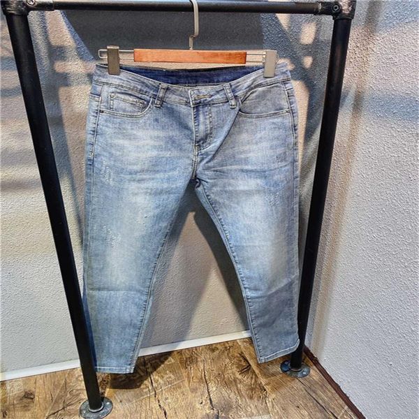 21SS Moda Algodão Calça Mens Jeans Aumentar a Cintura Ajuste Perfeito Botão Substituir Metal Sílica Gel Materia Conveniente Sew217E