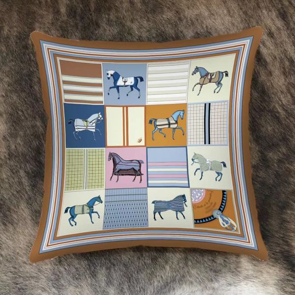 Роскошная бархатная подушка для цифровой печати Case Blue Horse Pillow Cover Living Room Cafe Bar Рождественский декор цветы подушка оптом 2023071901