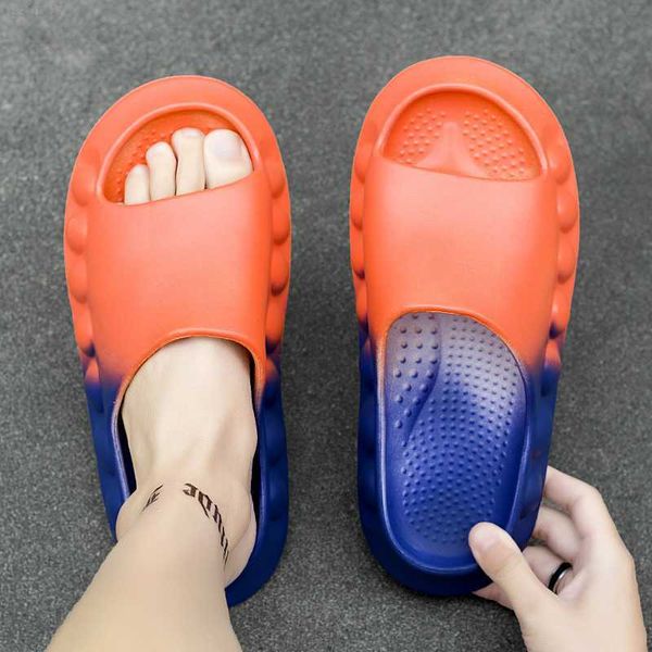 Hausschuhe Sommer Männer Rutschen Hausschuhe Leichte Kühle Strand Hausschuhe Rutsche PVC Männer Sandalen Weiche EVA Männliche Wasser Schuhe Turnschuhe L230719