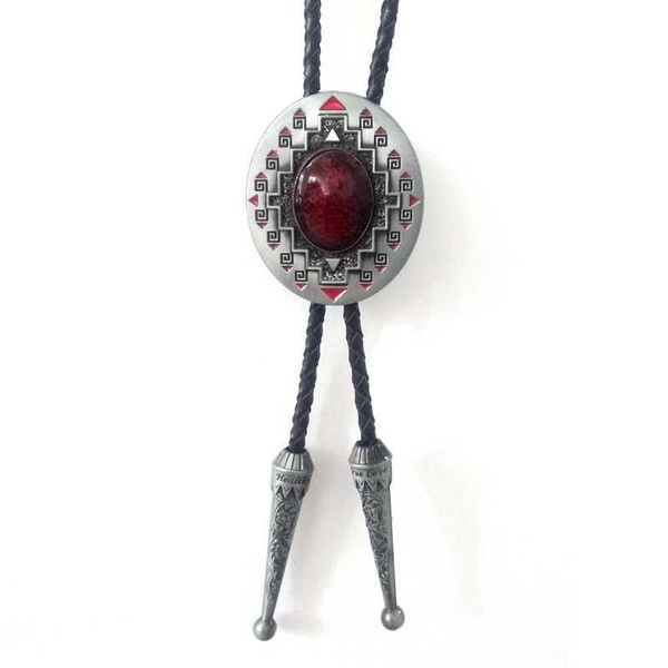 Bolo Ties Red Stone Fibbia regolabile Western Cowboy Bola Bolo Tie Unisex Uomo Donna Novità Cravatta Accessori moda Regalo per gli ospiti di nozze HKD230719