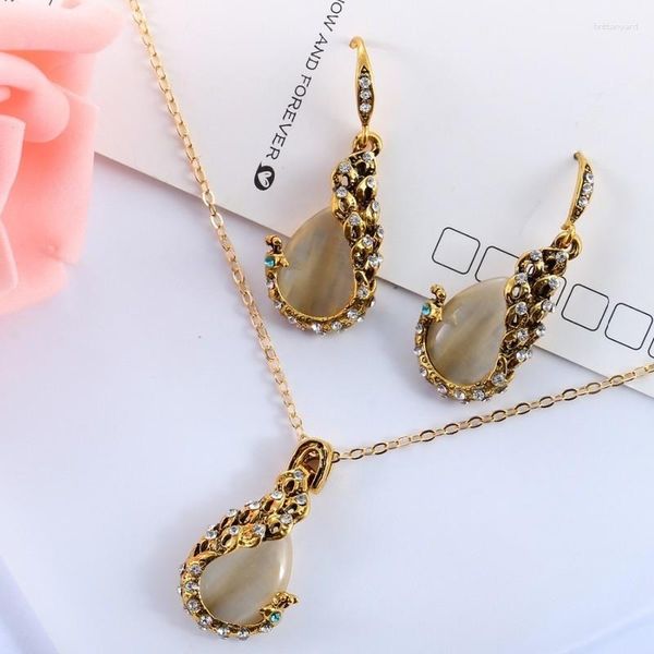 Collana Orecchini Set 1 pezzo Goccia d'acqua Costume Cubic Zirconia Gioielli placcati oro Opale Maglione Moda per occasioni nuziali