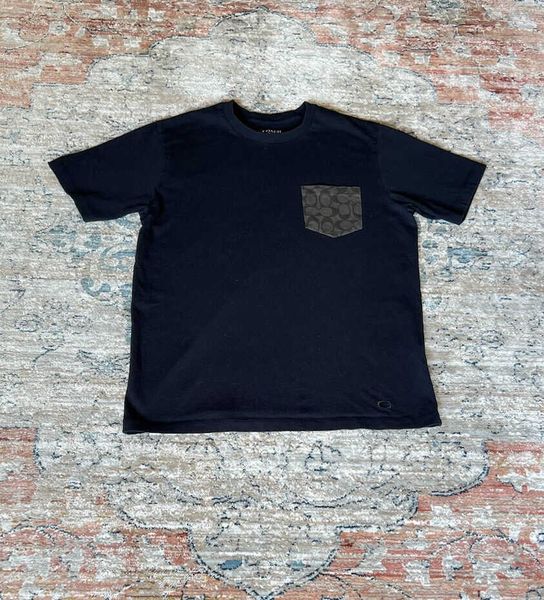 T-shirt da uomo Coach Pocket Shirt Nera Tg media Prodotti di lusso di alta qualità di design